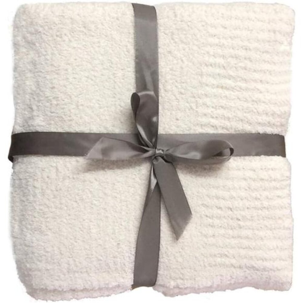 Super Soft Throw Blanket Lightweight Knit Fleece Blanket for Couch Bed Cream